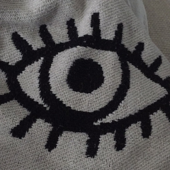 Meet your Posher, Amanda - Picture 1 of 1